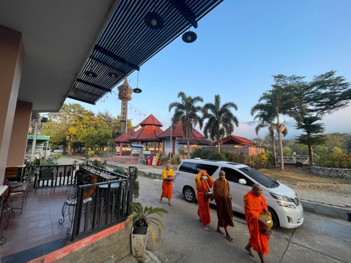 Saranya River House สรัญญาริเวอร์เฮาส์ Mae Ai Екстер'єр фото