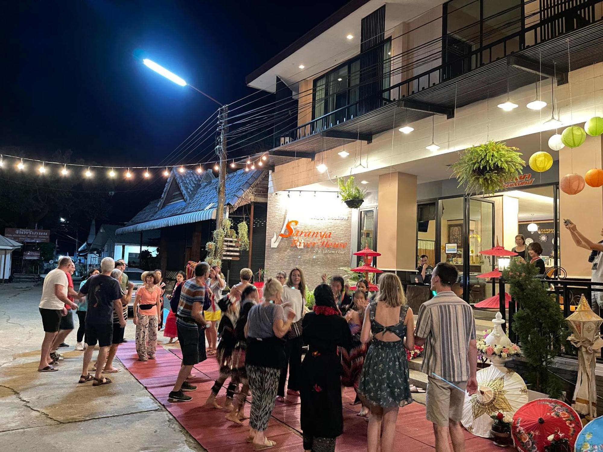 Saranya River House สรัญญาริเวอร์เฮาส์ Mae Ai Екстер'єр фото